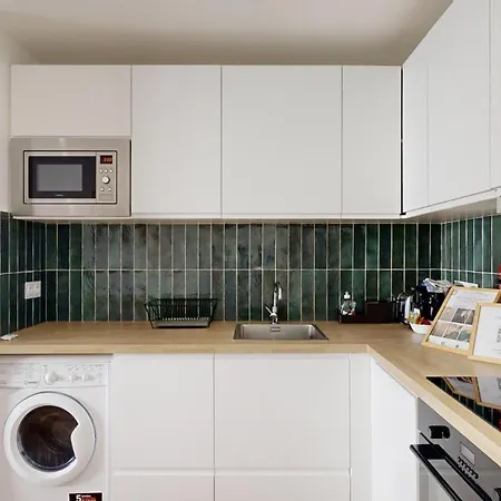 Apartment 173 Eiffel - Superb In Paris. *