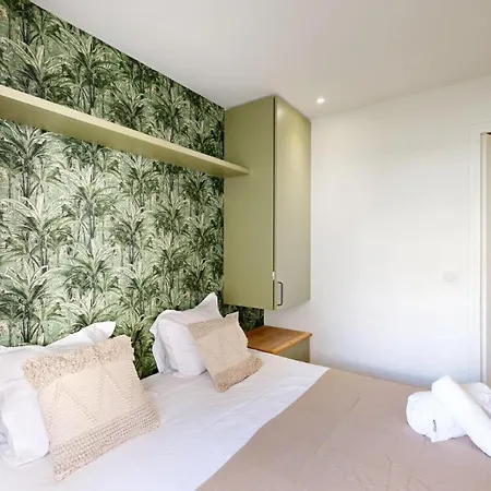 Apartment 173 Eiffel - Superb In Paris. Paris